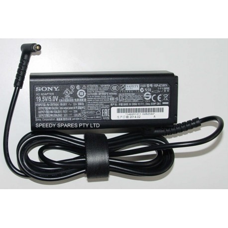 Sony VGP-AC19V74 VAIO AC Adaptor